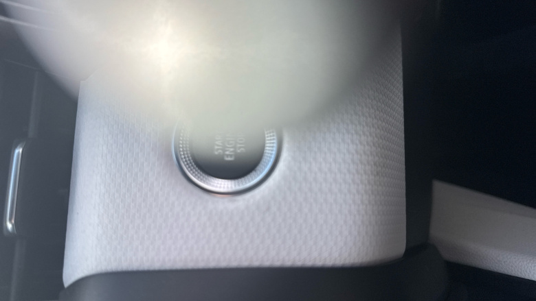 Renault Clio 1.0 TCe 90 S Edition 5dr Petrol Hatchback